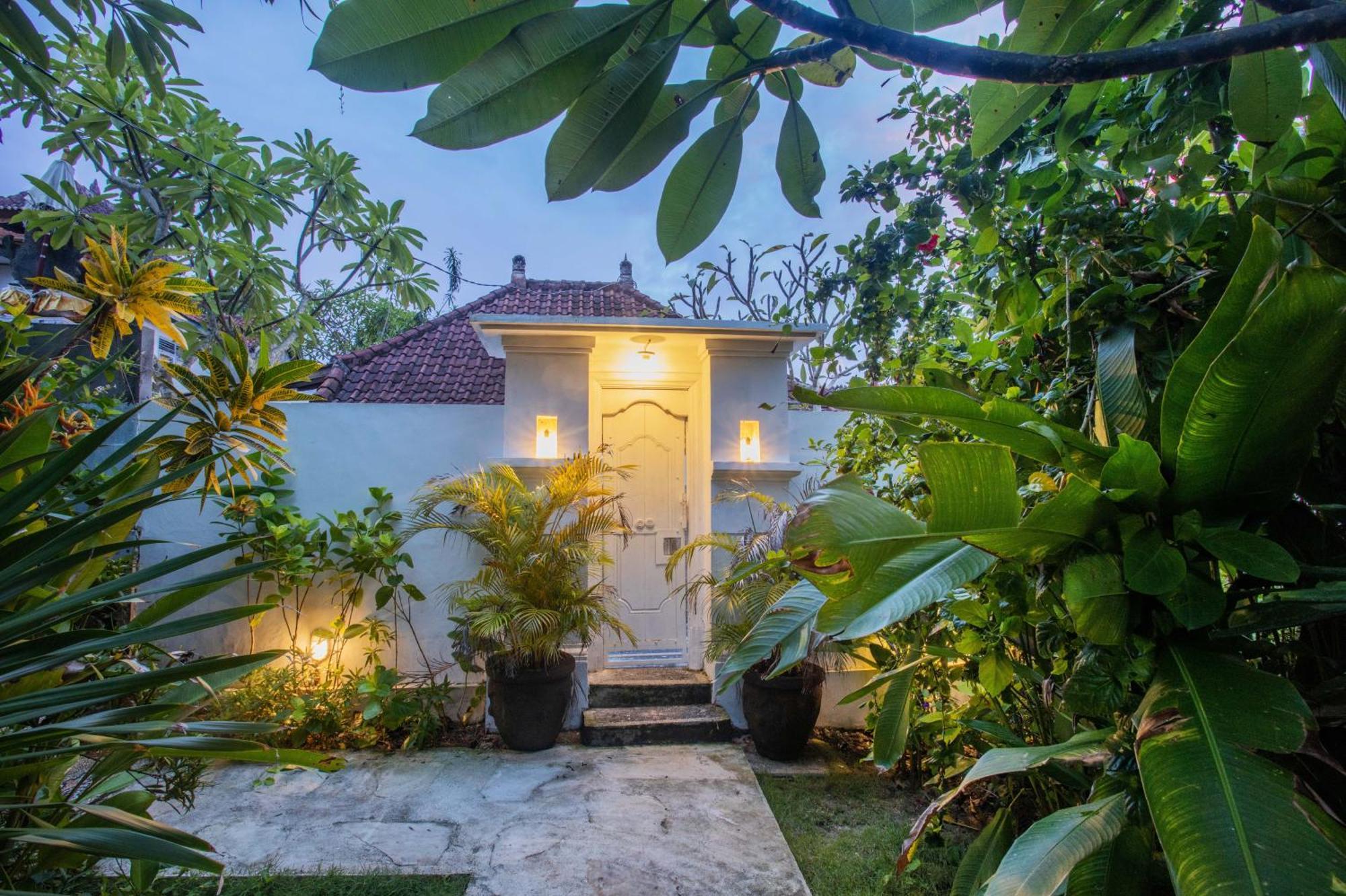 נוסה-למבונגן The Puncak Private Villa מראה חיצוני תמונה