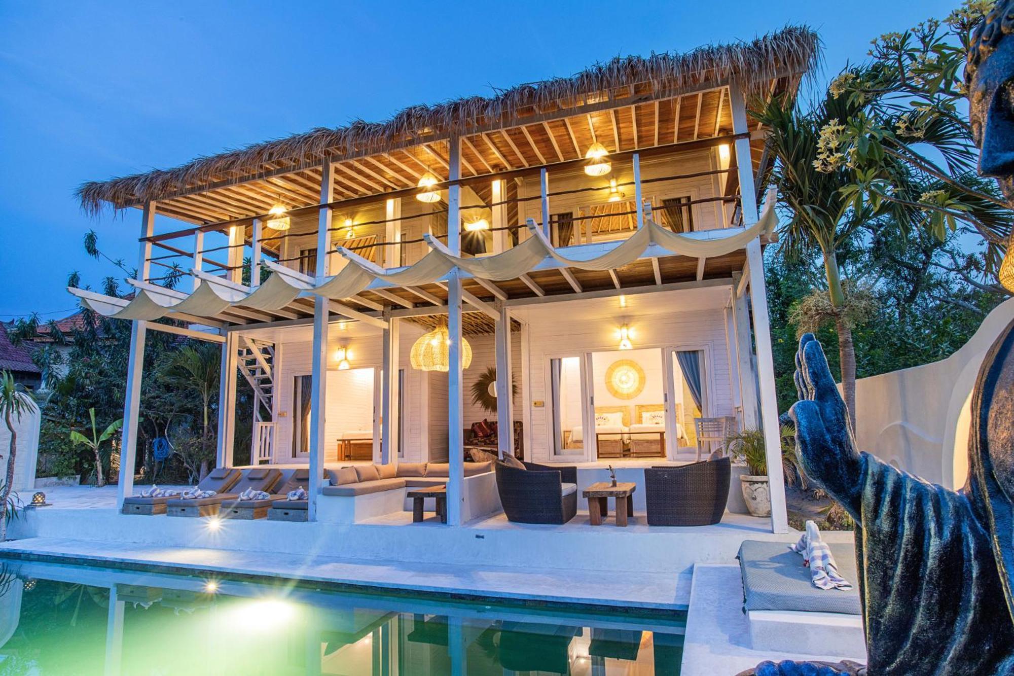 נוסה-למבונגן The Puncak Private Villa מראה חיצוני תמונה