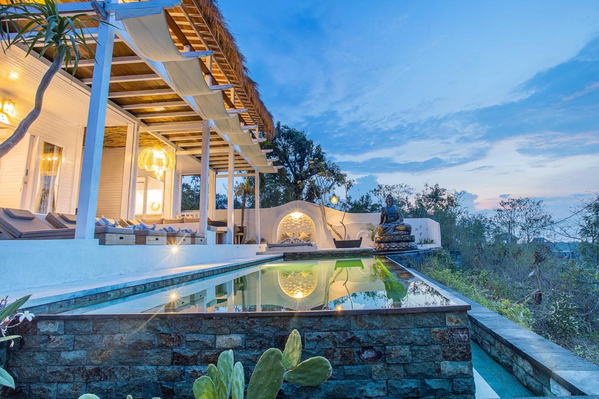 נוסה-למבונגן The Puncak Private Villa מראה חיצוני תמונה